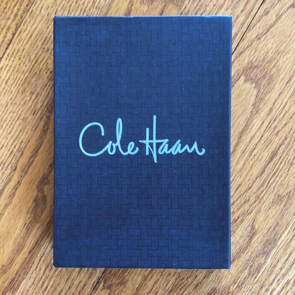 COLE HAAN - EMPTY box - Picture 1 of 13